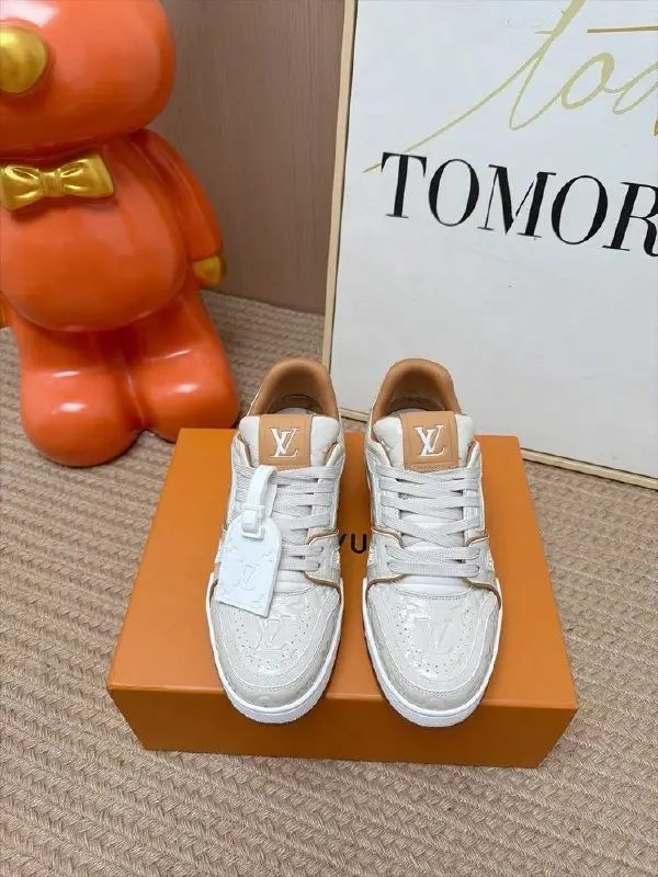 Louis Vuitton Sneakers women's — Photo 3