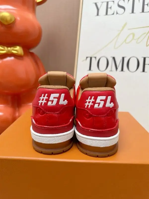Louis Vuitton Sneakers women's — Photo 3