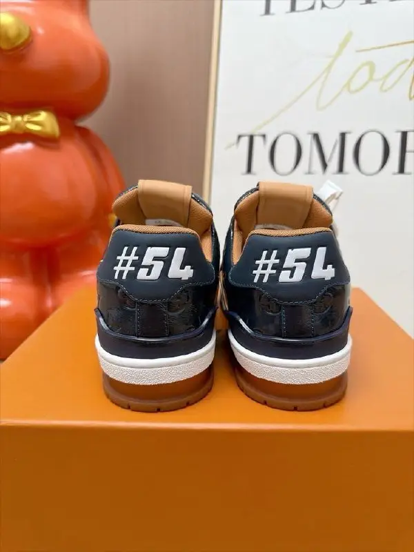 Louis Vuitton Sneakers women's — Photo 4