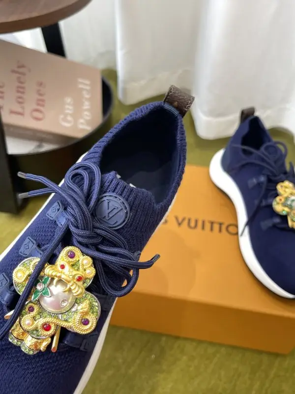 Louis Vuitton Sneakers women's — Photo 4