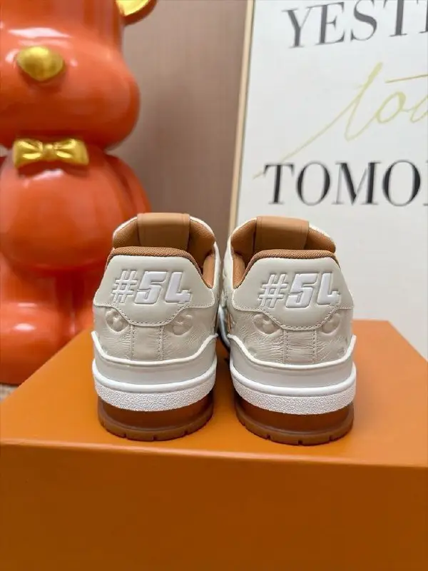 Louis Vuitton Sneakers women's — Photo 5