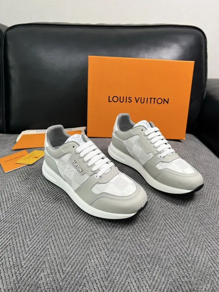 Louis Vuitton — Кросівки