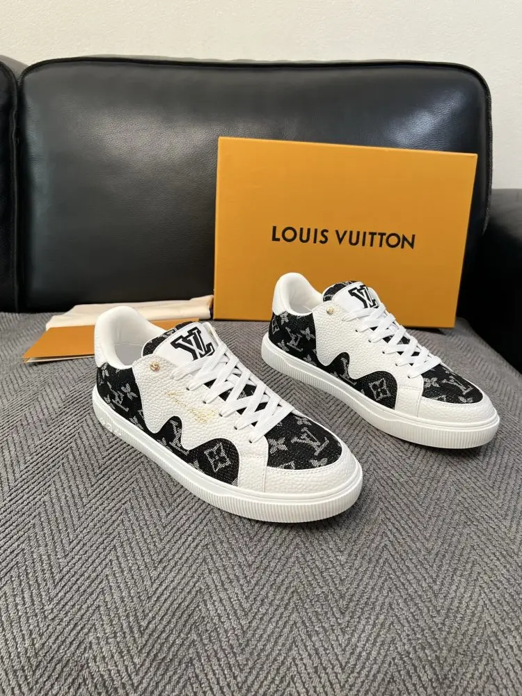 Louis Vuitton — Кросівки
