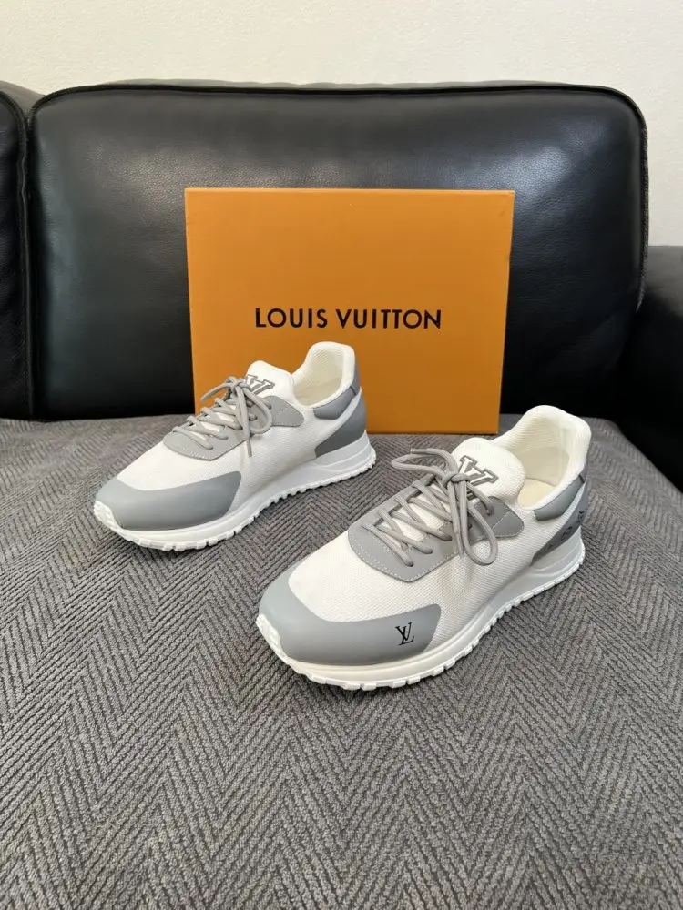 Louis Vuitton Кроссовки — Фото 2