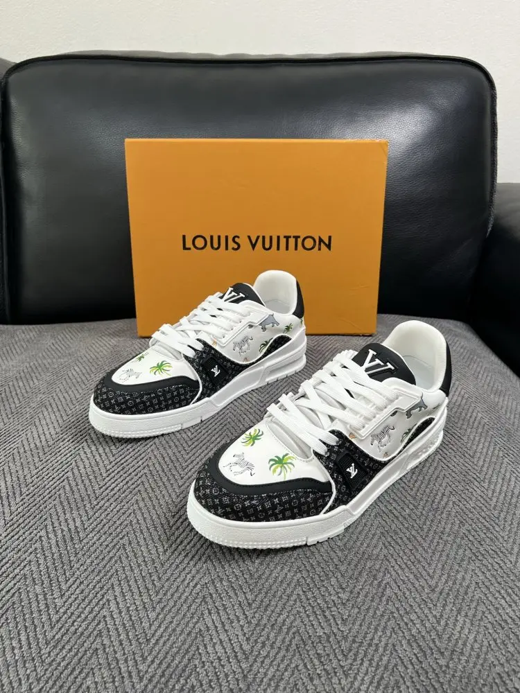 Louis Vuitton Кроссовки — Фото 2
