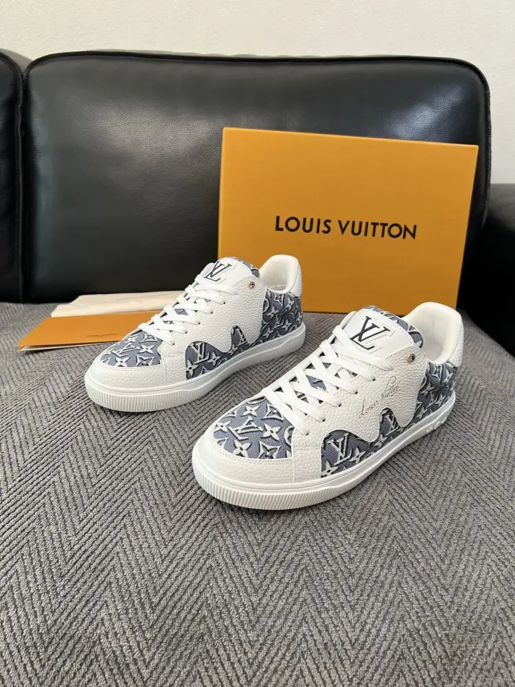 Louis Vuitton Кросівки — Фото 2