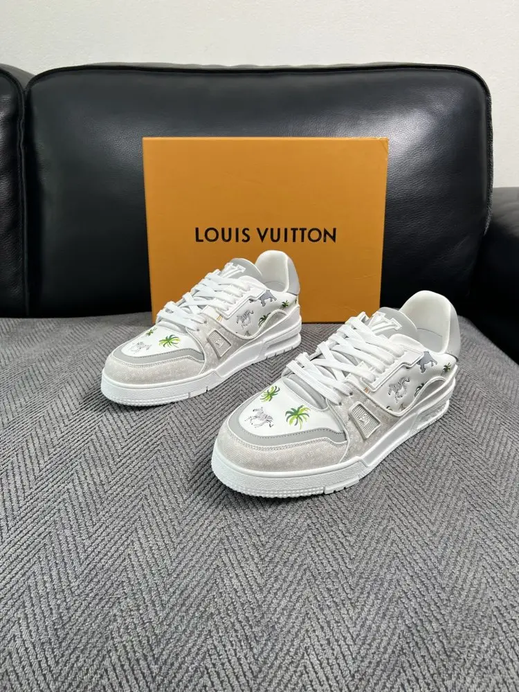 Louis Vuitton Кросівки — Фото 2