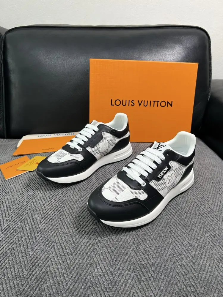 Louis Vuitton Кросівки — Фото 2