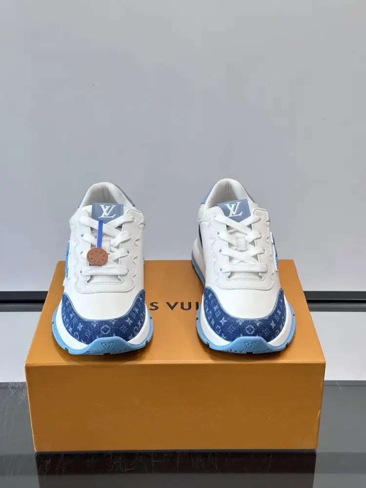 Louis Vuitton Кросівки — Фото 2