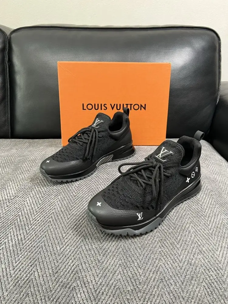 Louis Vuitton Кросівки — Фото 2