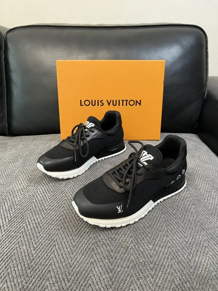 Louis Vuitton Кросівки — Фото 2