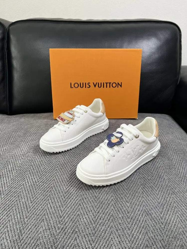 Louis Vuitton Кросівки — Фото 2