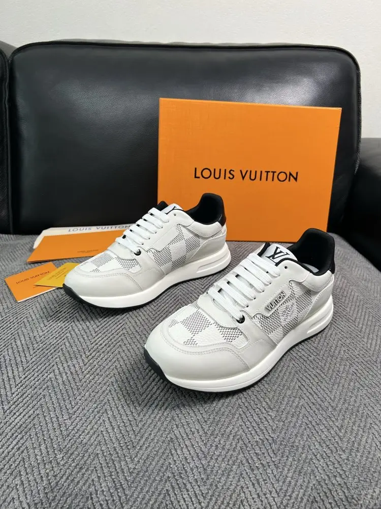 Louis Vuitton Кроссовки — Фото 2