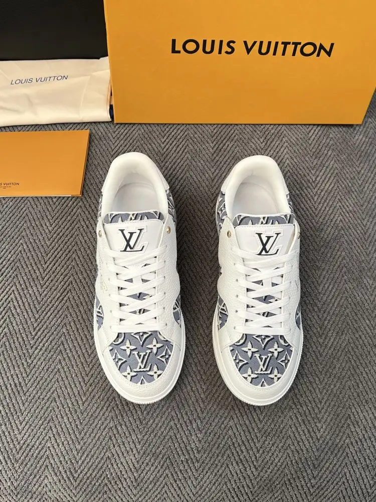 Louis Vuitton Кросівки — Фото 3