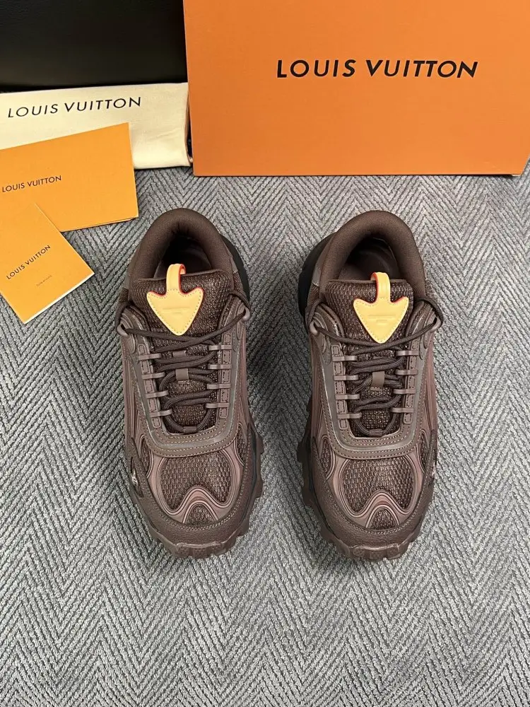Louis Vuitton Кросівки — Фото 3