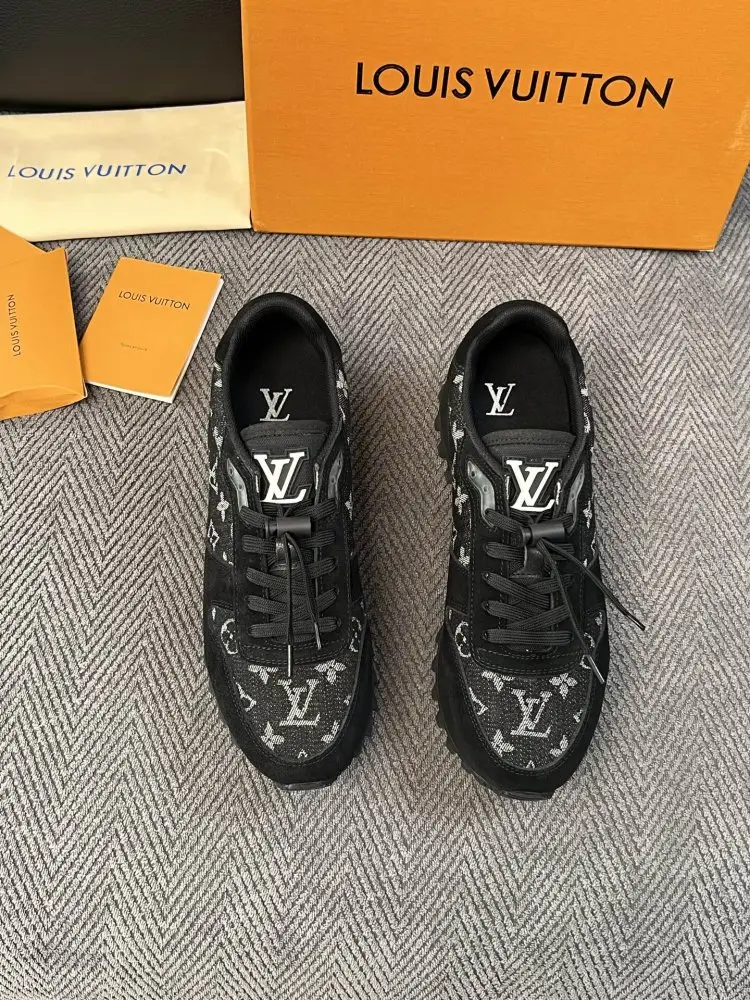 Louis Vuitton Кросівки — Фото 3