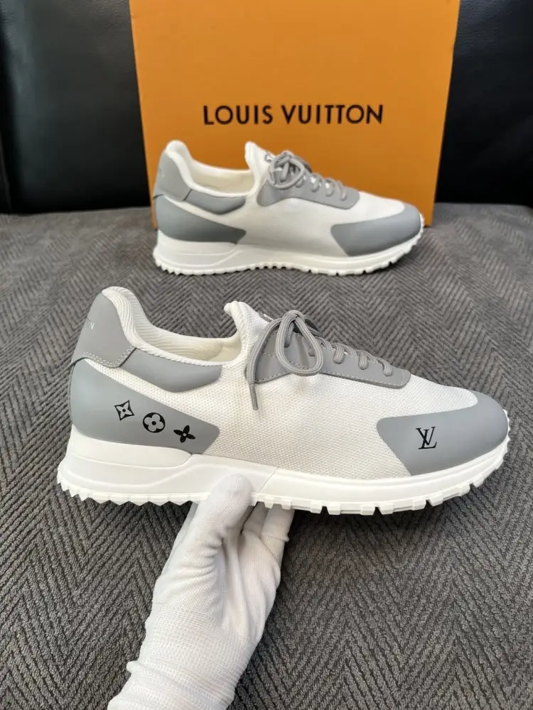Louis Vuitton Кроссовки — Фото 4