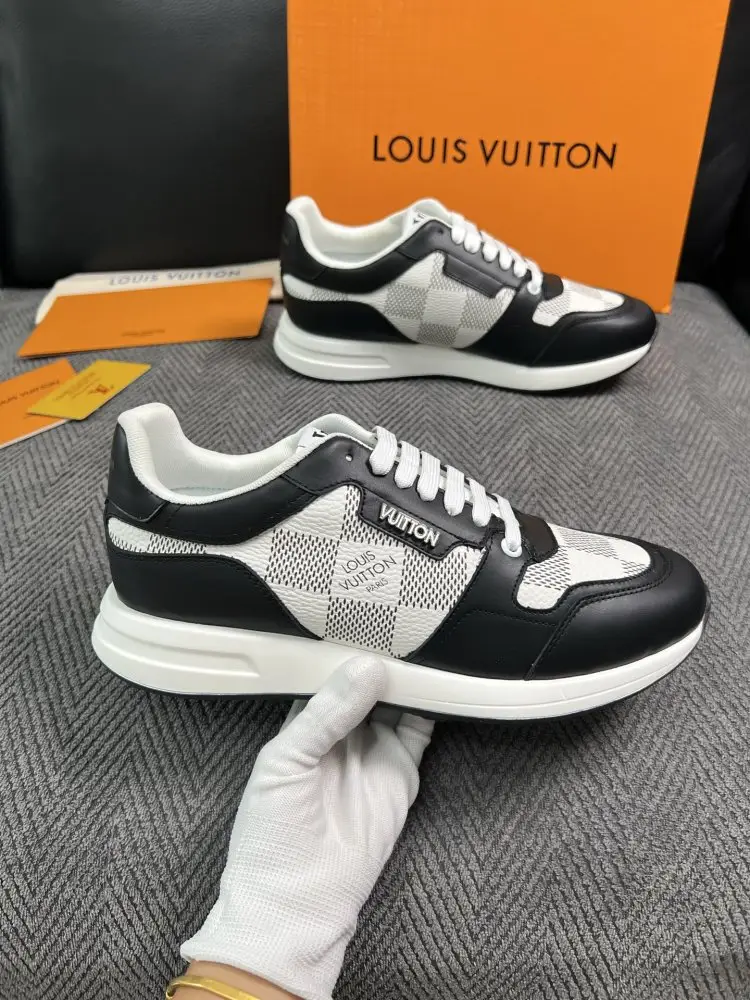 Louis Vuitton Кросівки — Фото 4