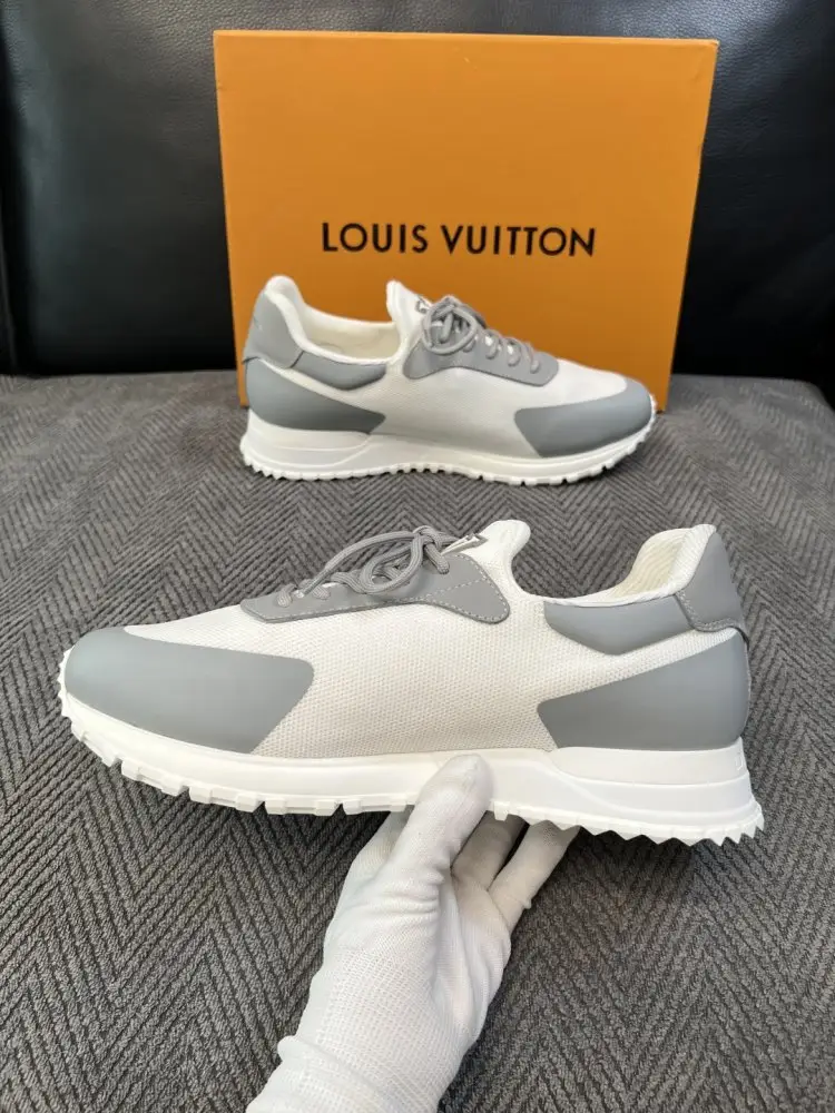 Louis Vuitton Кроссовки — Фото 5