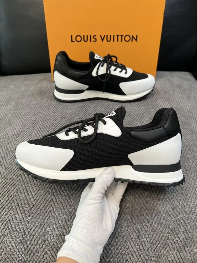 Louis Vuitton Кросівки — Фото 5