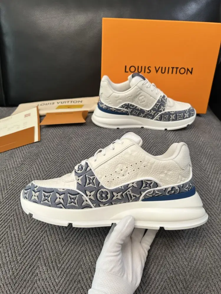 Louis Vuitton Кросівки — Фото 5
