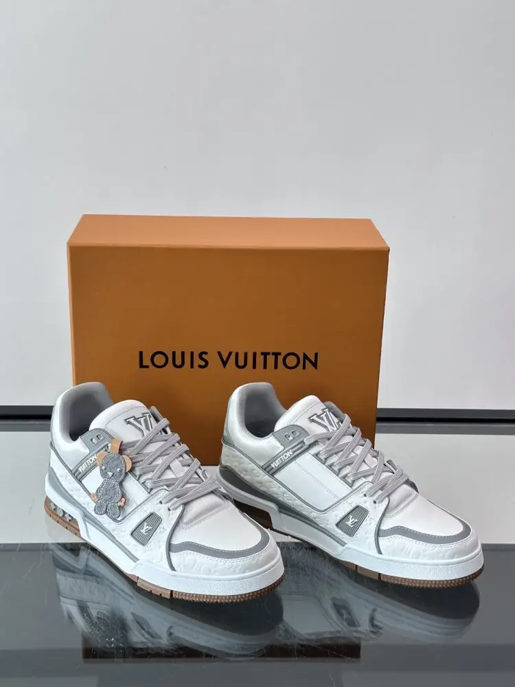 Louis Vuitton Кросівки — Фото 5