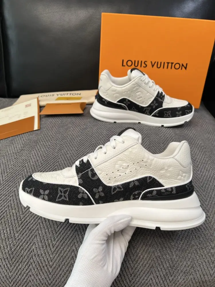 Louis Vuitton Кросівки — Фото 5