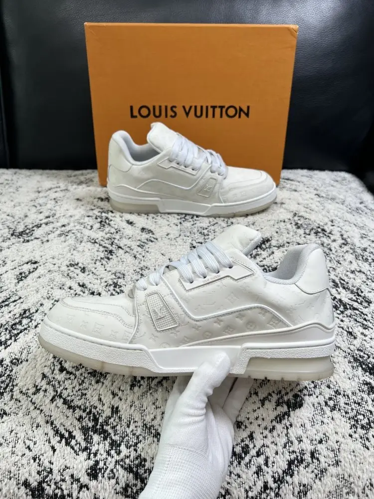 Louis Vuitton Кросівки — Фото 5