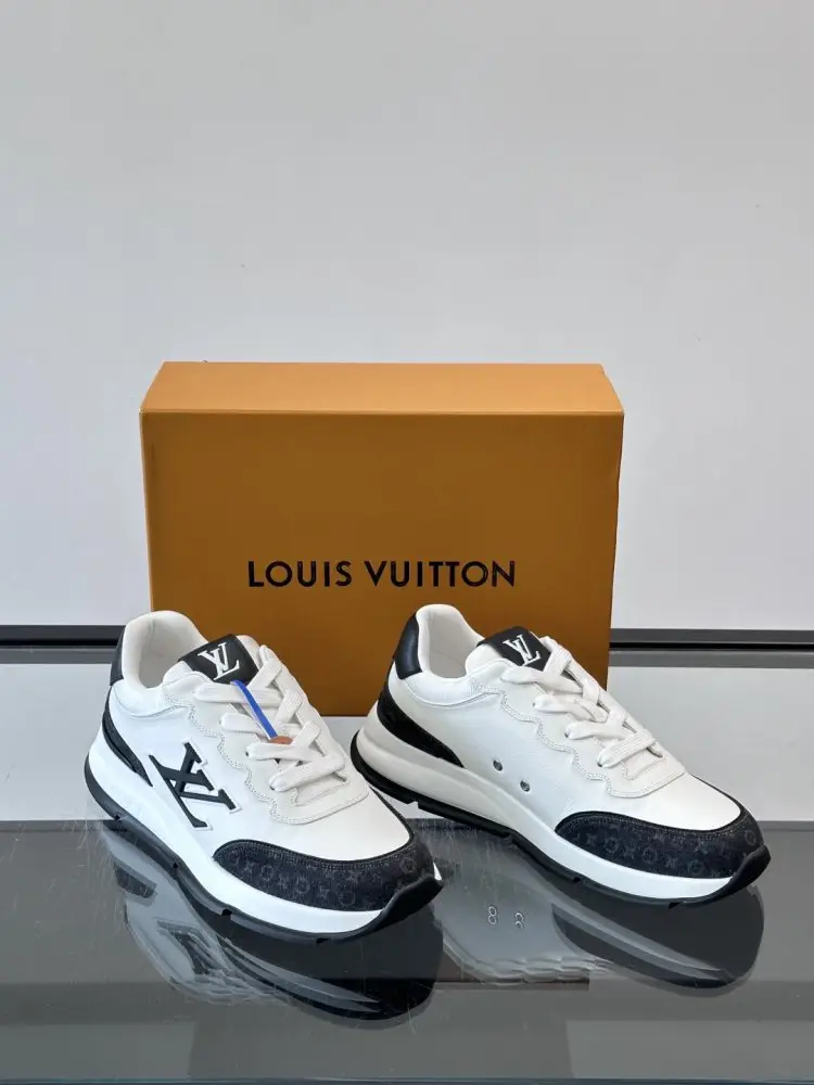 Louis Vuitton Кросівки — Фото 5
