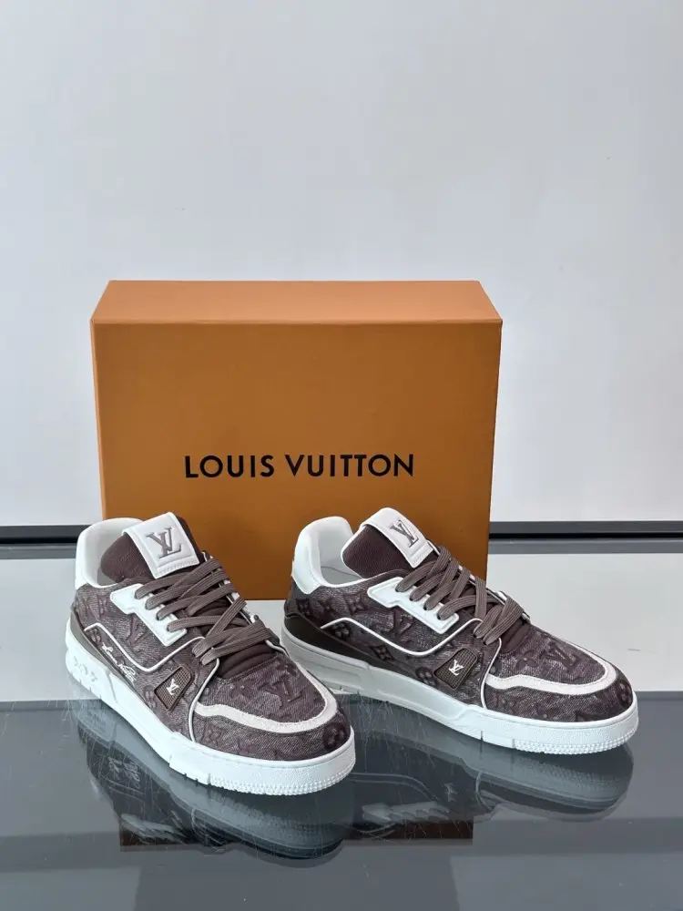 Louis Vuitton Кросівки — Фото 5