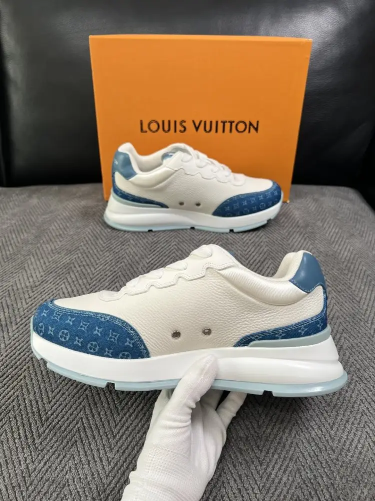 Louis Vuitton Кросівки — Фото 5