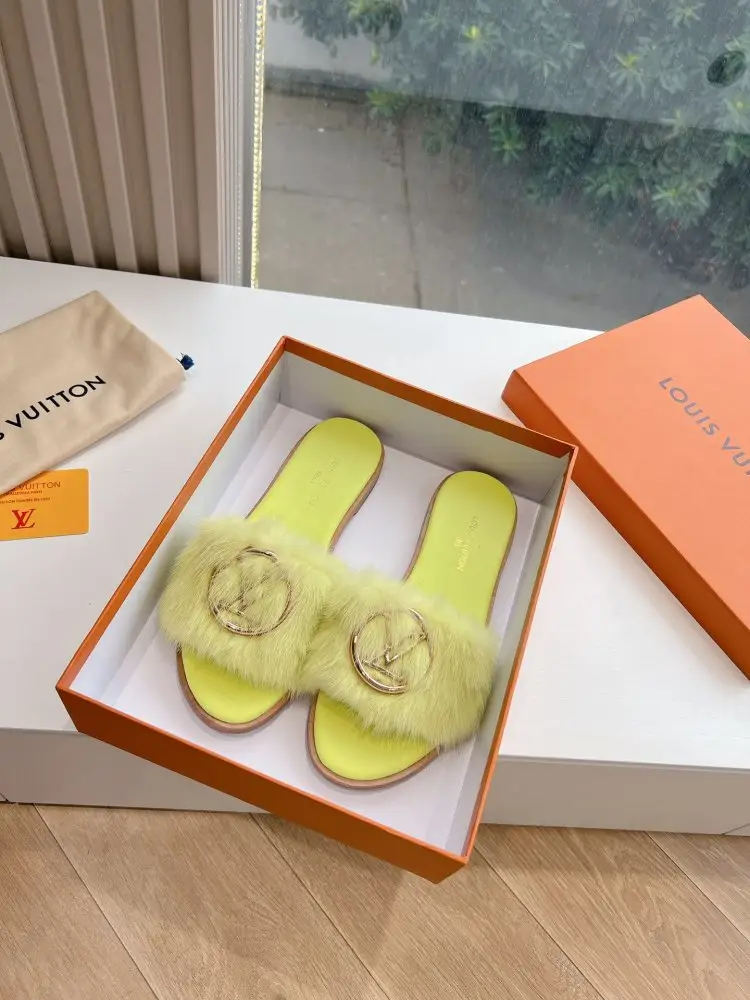 Louis Vuitton — Step-ins fur women's