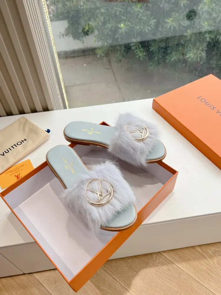 Louis Vuitton Step-ins fur women's — Photo 2