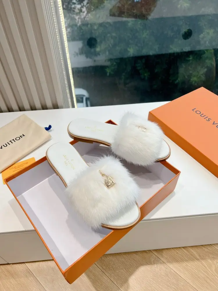 Louis Vuitton Step-ins fur women's — Photo 2