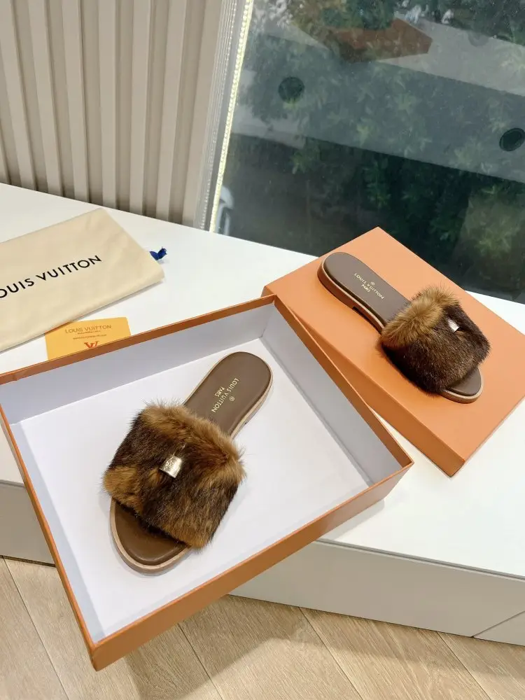 Louis Vuitton Step-ins fur women's — Photo 3
