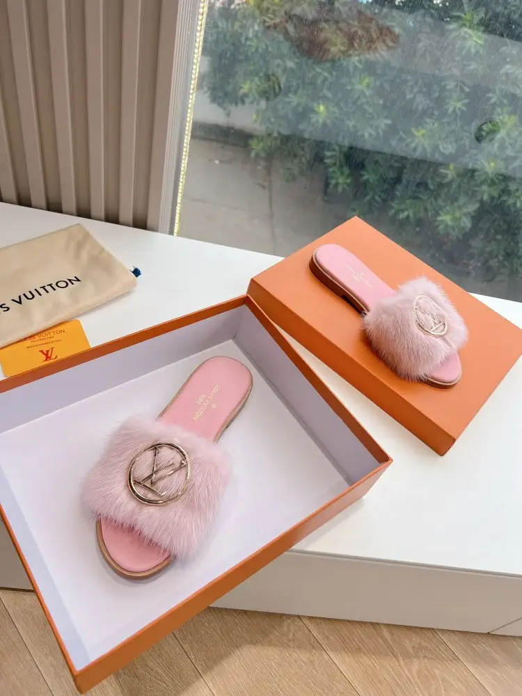 Louis Vuitton Step-ins fur women's — Photo 3
