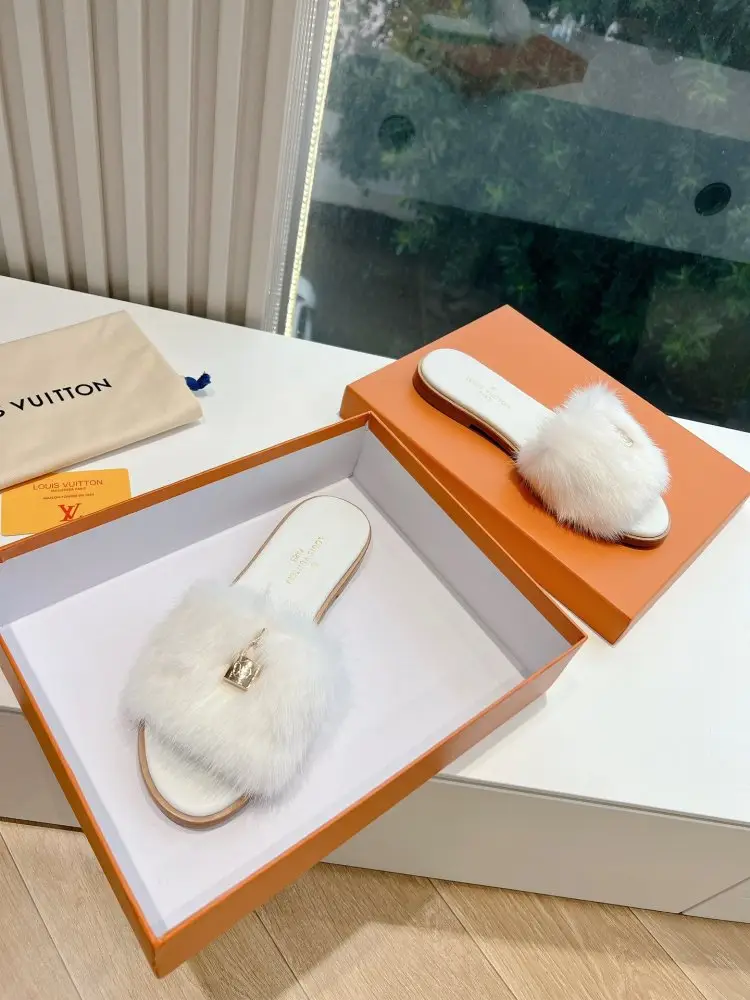 Louis Vuitton Step-ins fur women's — Photo 3