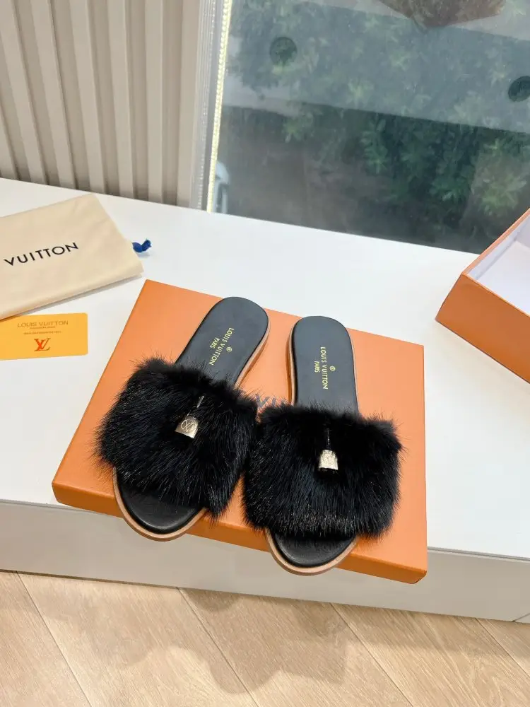 Louis Vuitton Step-ins fur women's — Photo 4