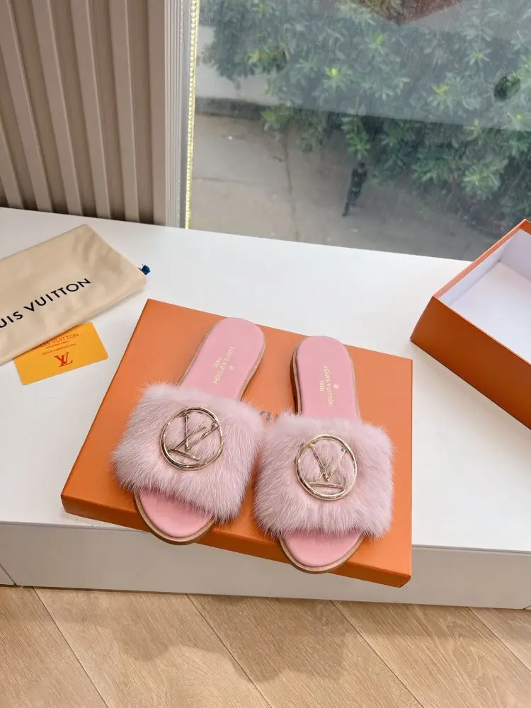 Louis Vuitton Step-ins fur women's — Photo 4