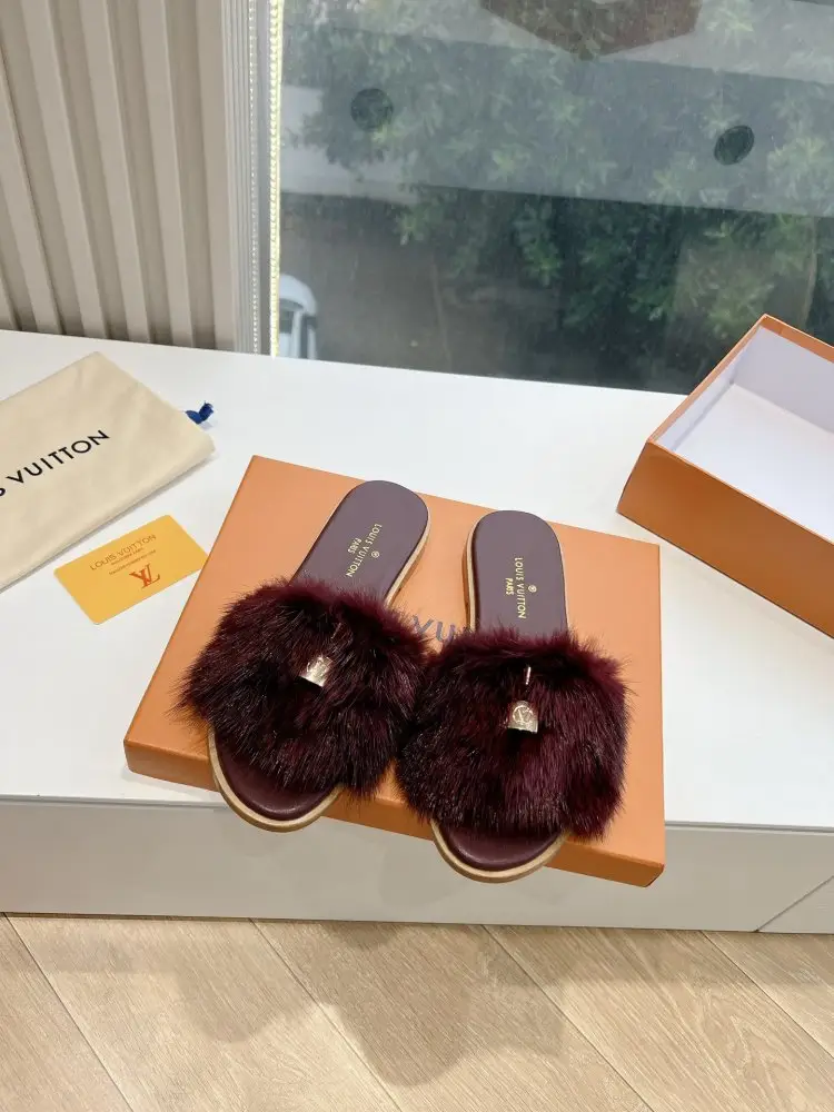 Louis Vuitton Step-ins fur women's — Photo 4
