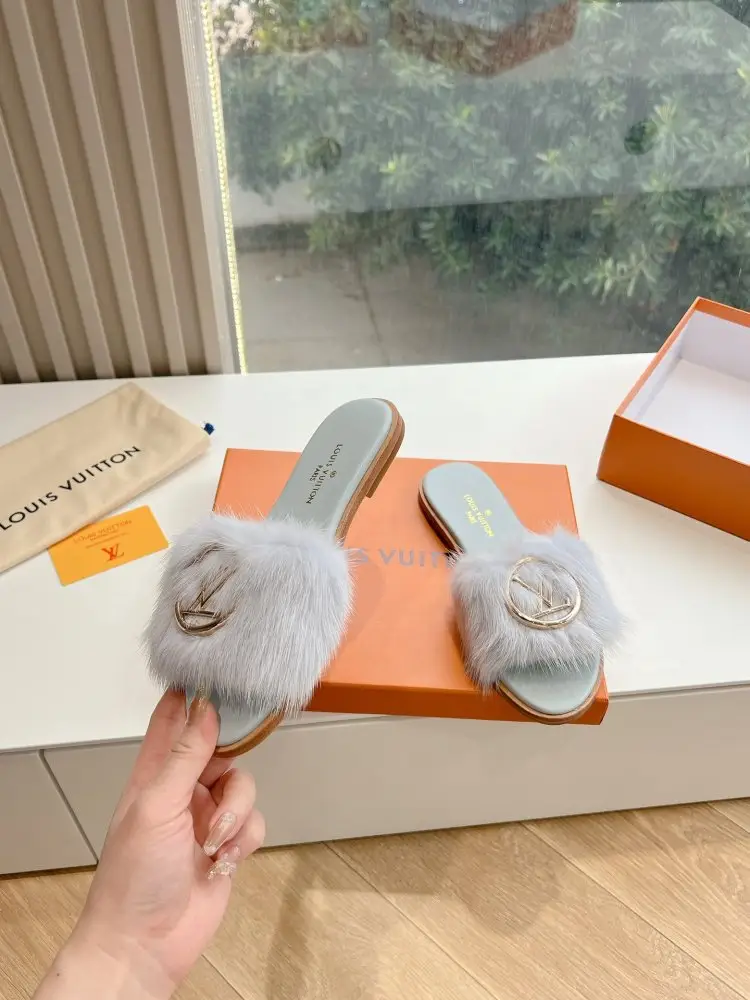 Louis Vuitton Step-ins fur women's — Photo 5