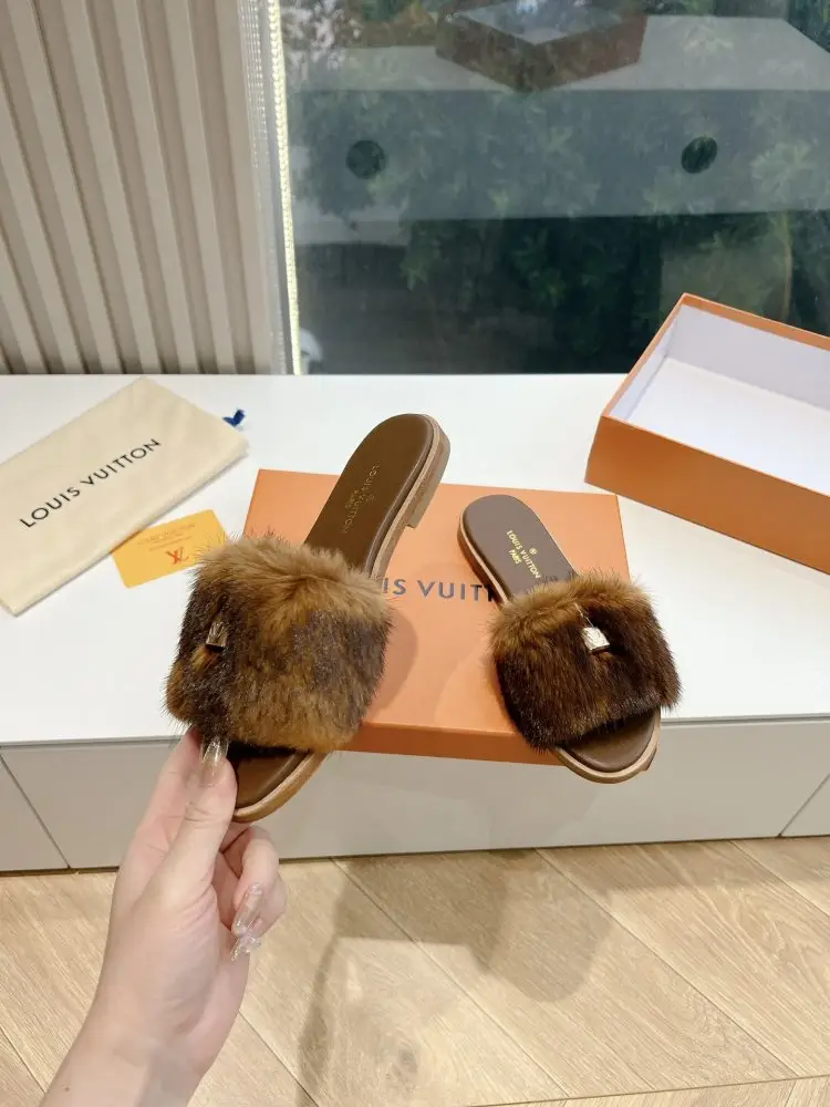 Louis Vuitton Step-ins fur women's — Photo 5