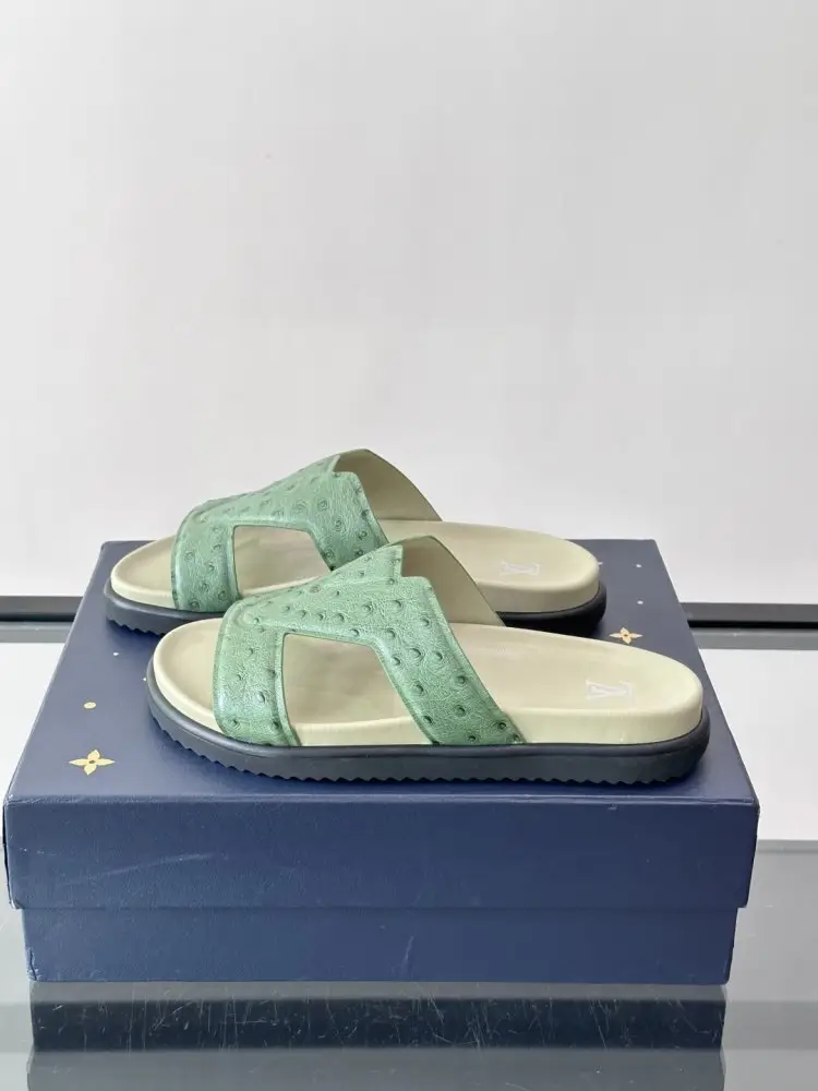 Louis Vuitton Шльопанці чоловічі — Фото 3