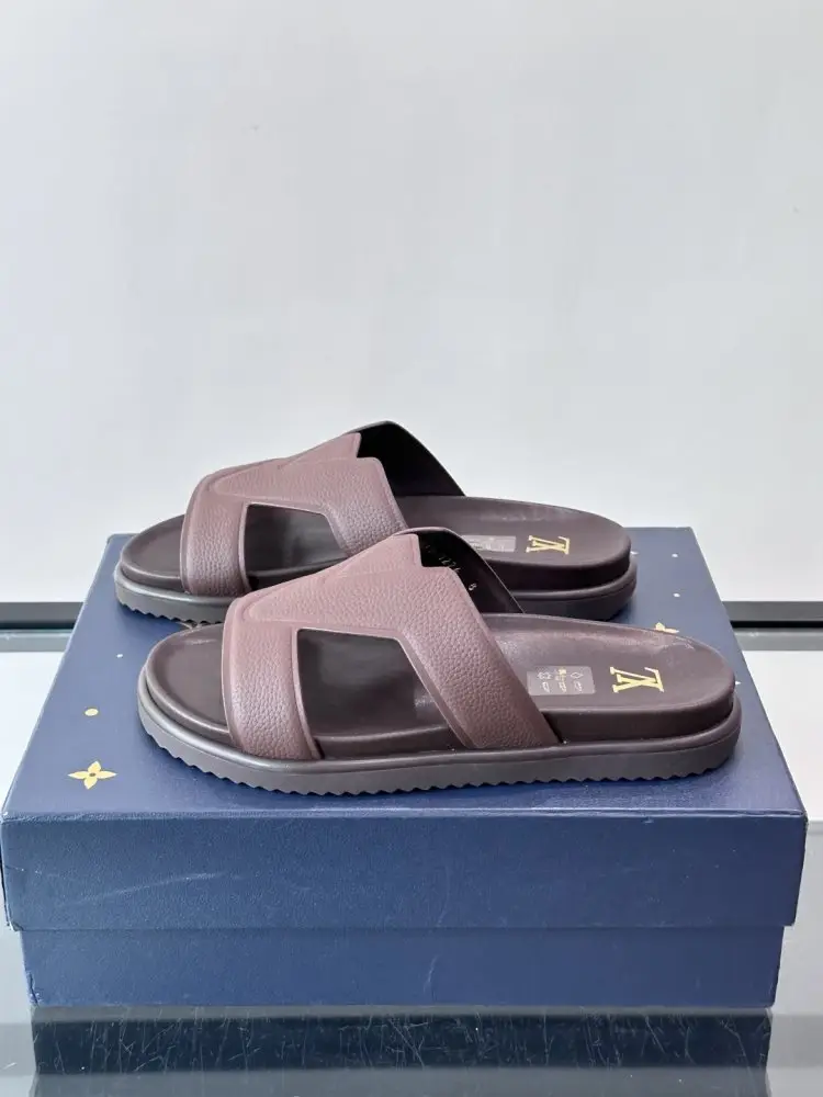 Louis Vuitton Шлепанцы мужские — Фото 3