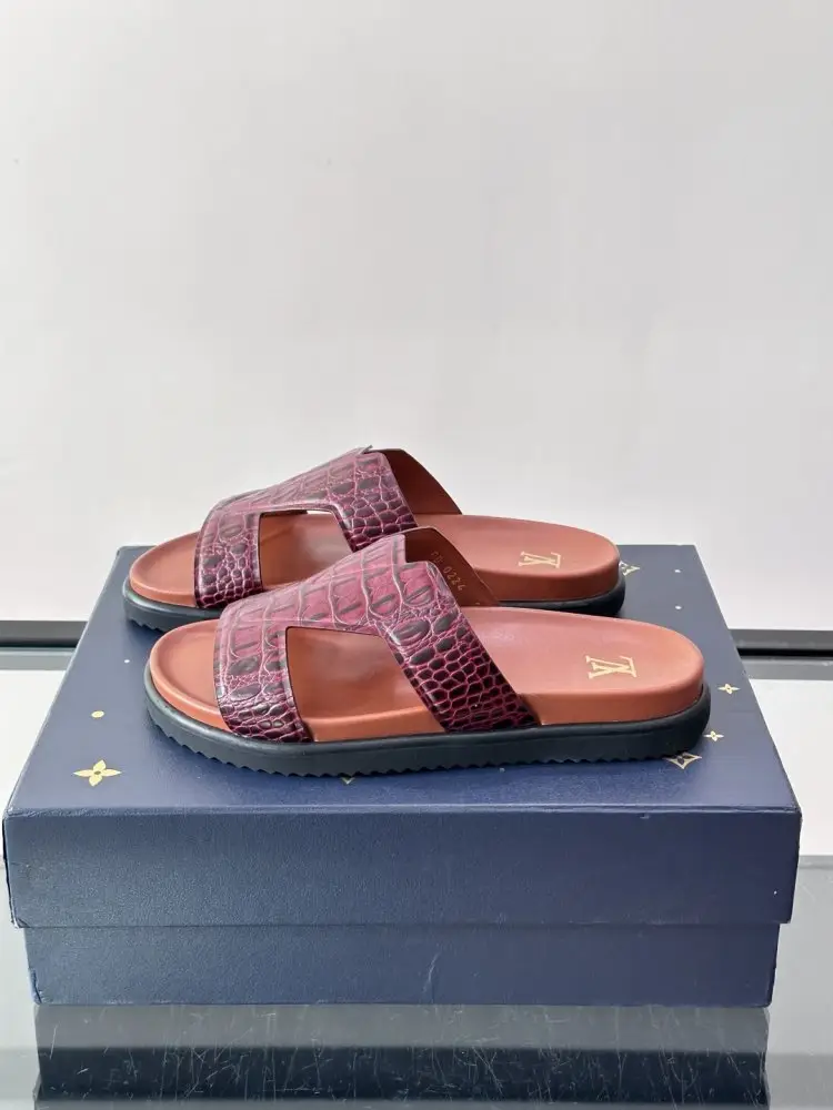 Louis Vuitton Шльопанці чоловічі — Фото 3