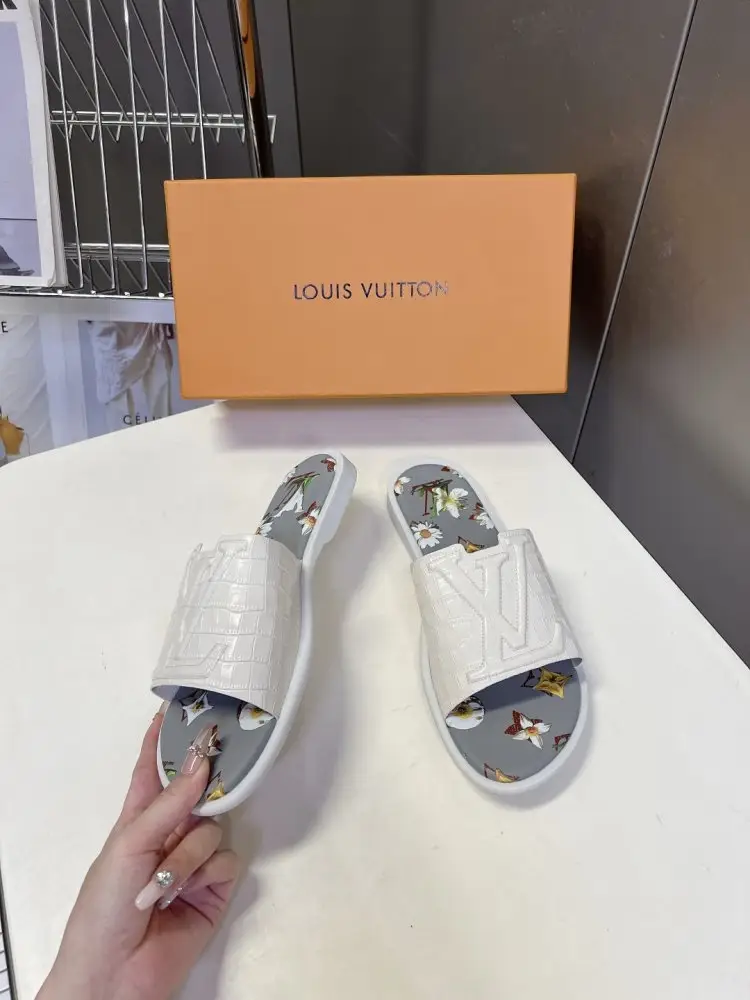 Louis Vuitton Шльопанці чоловічі — Фото 4