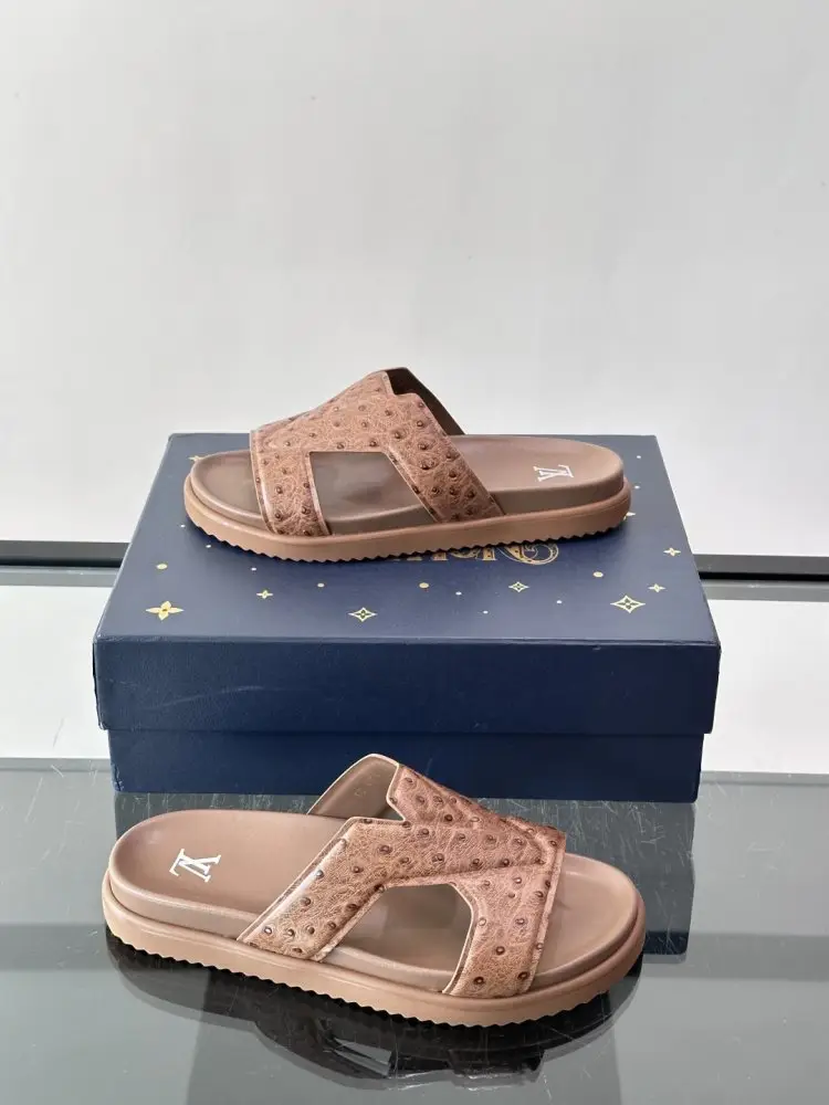 Louis Vuitton Шльопанці чоловічі — Фото 4