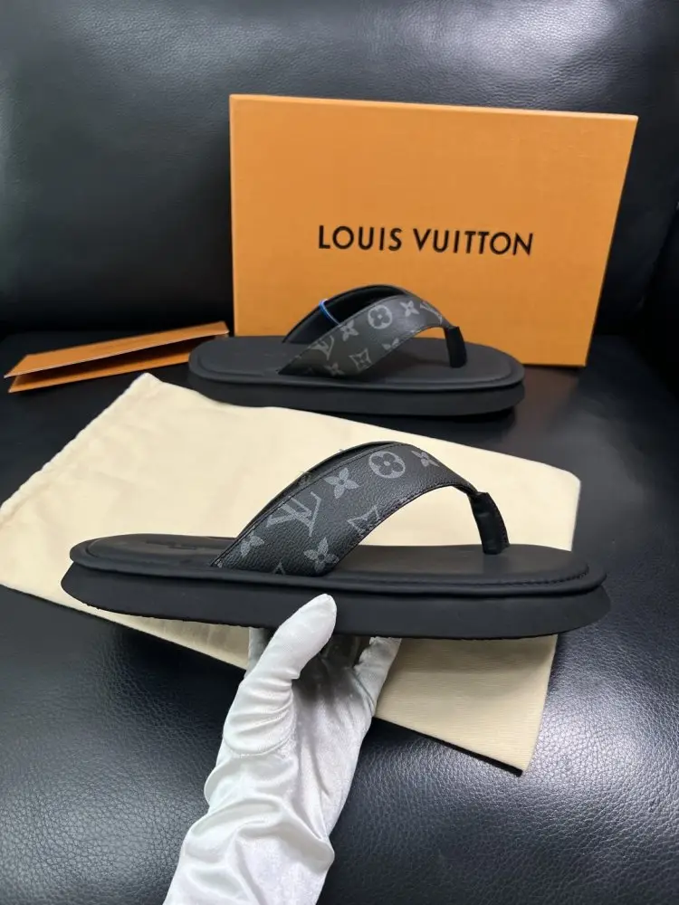 Louis Vuitton Шлепанцы мужские — Фото 4