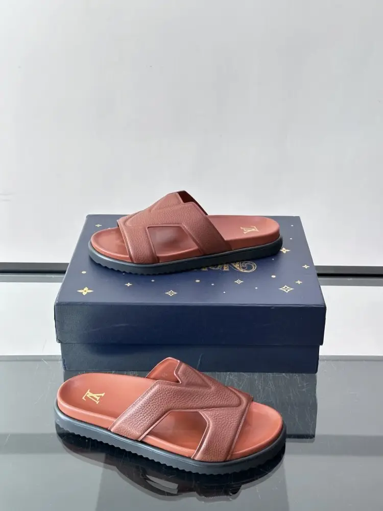 Louis Vuitton Шлепанцы мужские — Фото 4