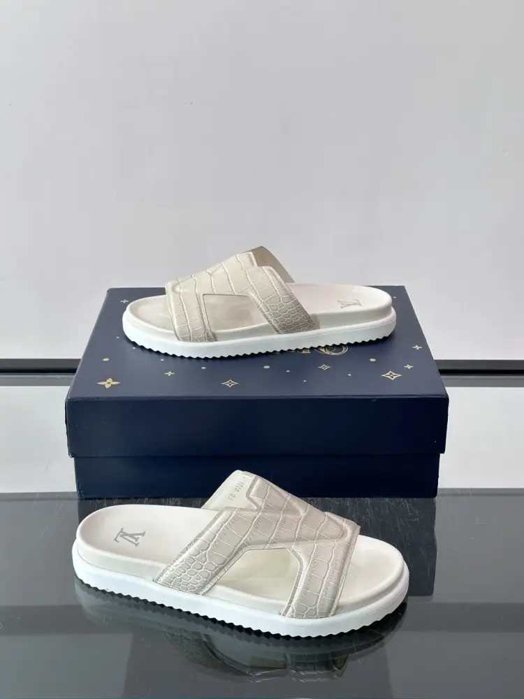Louis Vuitton Шльопанці чоловічі — Фото 4